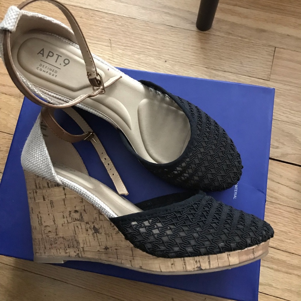 Memory foam Apt 9 Wedges